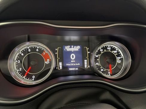 Used 2021 Jeep Cherokee Latitude Lux image 18