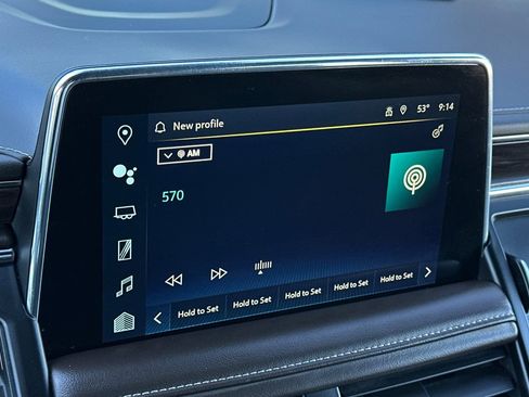 Used 2024 Chevrolet Suburban LT image 27