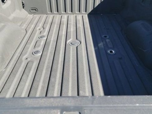 Used 2022 Ford F350 Platinum image 7