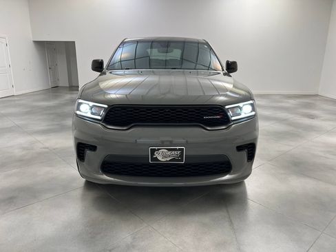 Used 2025 Dodge Durango GT AWD/4WD image 3