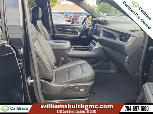 Used 2022 GMC Yukon XL Denali image 29