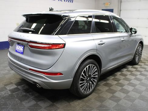 Used 2022 Lincoln Corsair Reserve w/ Equipment Group 201A AWD/4WD image 5