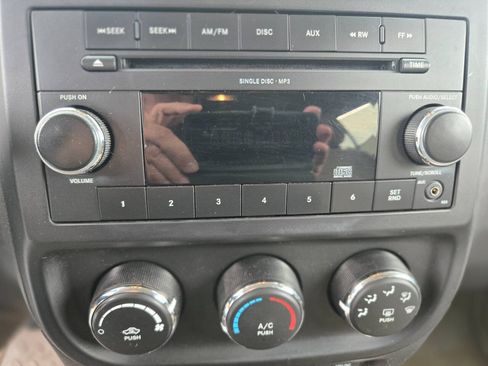 Used 2011 Jeep Patriot Sport w/ PWR Value Group FWD image 17