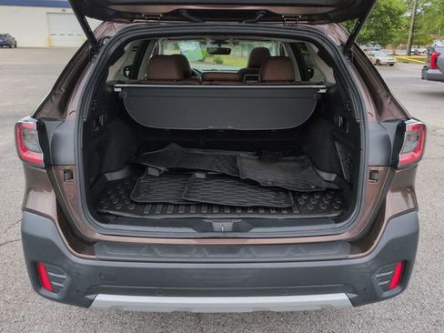 Certified 2022 Subaru Outback Touring XT w/ Popular Package #2 AWD/4WD image 32