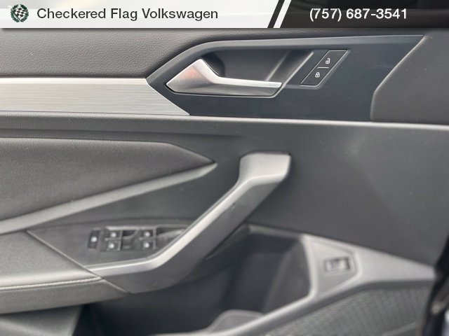 Used 2025 Volkswagen Jetta Sport FWD image 14