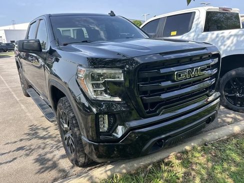 Used 2021 GMC Sierra 1500 Elevation w/ LPO, Elevation Black Package AWD/4WD image 3