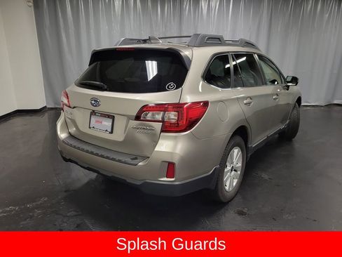 Used 2016 Subaru Outback 2.5i Premium AWD/4WD image 9