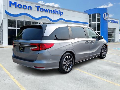 Used 2023 Honda Odyssey EX-L image 6