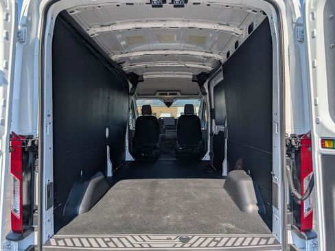 New 2026 Ford Transit 250 148 Medium Roof w/ Load Area Protection Package image 26