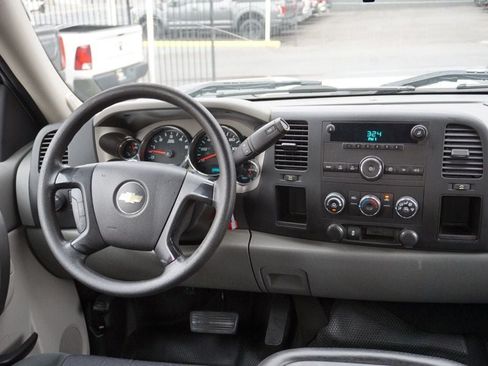 Used 2014 Chevrolet Silverado 2500 W/T RWD image 30