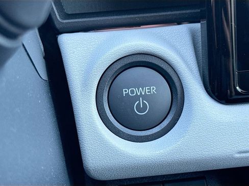 New 2026 Subaru Solterra Premium image 19