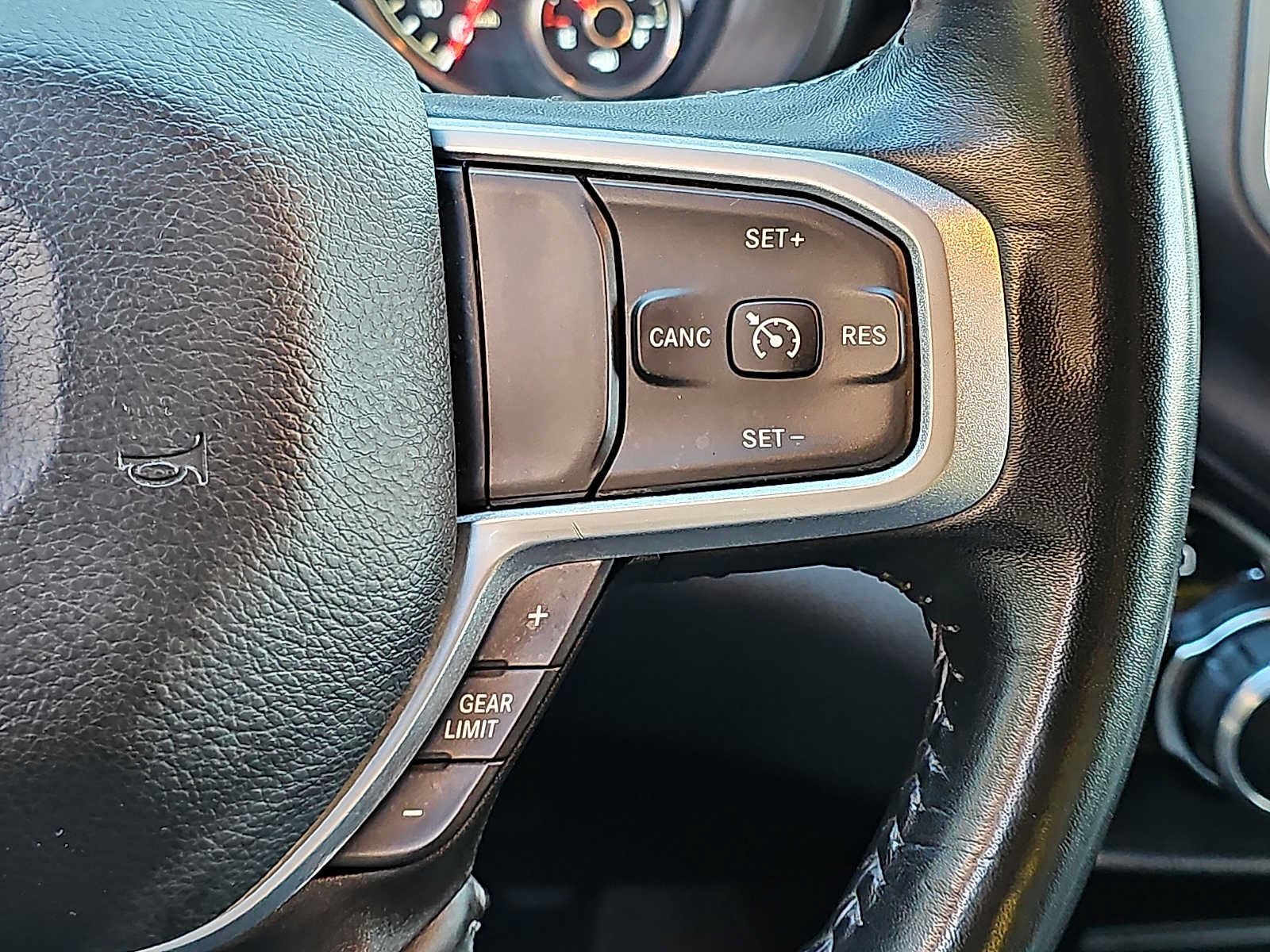 Used 2024 RAM 2500 Big Horn AWD/4WD image 21