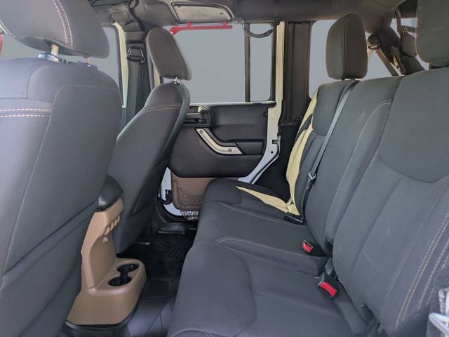 Used 2016 Jeep Wrangler Unlimited Sahara w/ Dual Top Group AWD/4WD image 36
