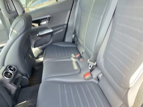 New 2026 Mercedes-Benz GLC 300 image 5