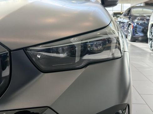 New 2026 BMW 540i xDrive w/ Executive Package image 9