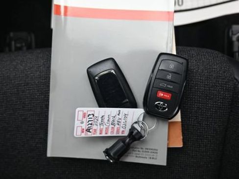 Used 2024 Toyota Crown XLE image 10