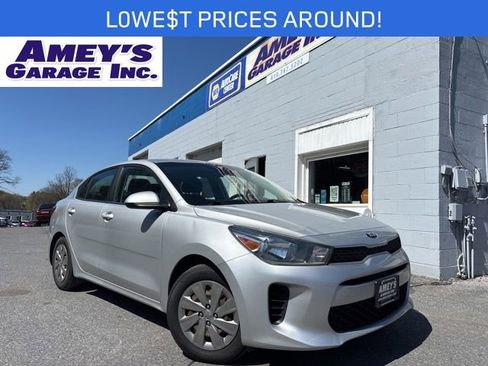 Used 2019 Kia Rio S image 1