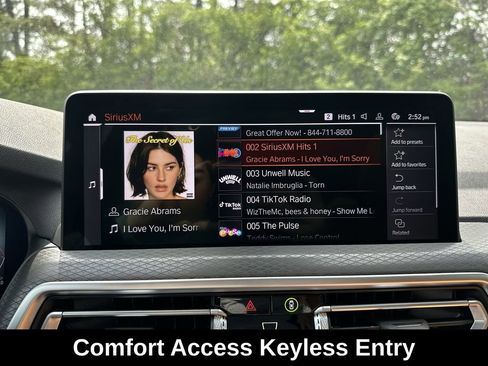 Used 2025 BMW X4 xDrive30i w/ Premium Package image 21