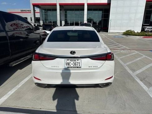 Used 2021 Lexus ES 350 w/ Premium Package FWD image 6