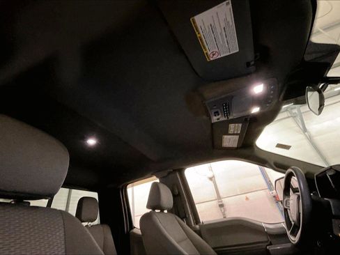 Used 2022 Ford F250 XLT w/ XLT Premium Package image 21