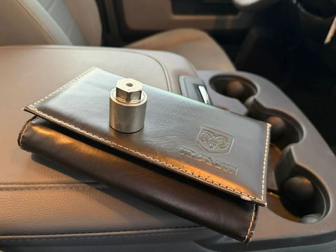 Used 2014 RAM 1500 Express image 21