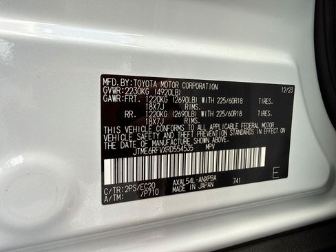 Used 2024 Toyota RAV4 XSE w/ Advanced Technology Package AWD/4WD image 33