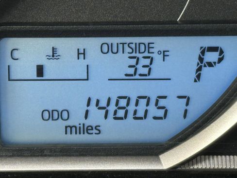 Used 2013 Toyota RAV4 XLE image 13