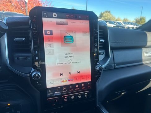 Used 2025 RAM 2500 Laramie image 27