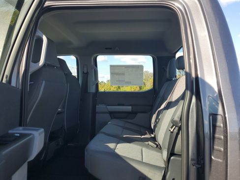 New 2026 Ford F250 XL w/ STX Appearance Package AWD/4WD image 10
