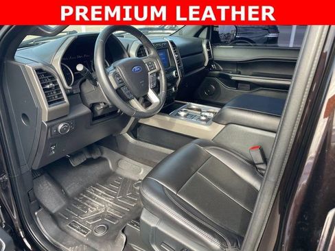Used 2021 Ford Expedition Max XLT image 9