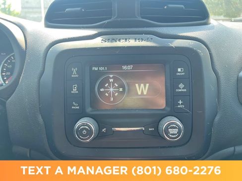 Used 2017 Jeep Renegade Trailhawk w/ Popular Equipment Group AWD/4WD image 20