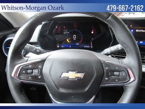 Used 2024 Chevrolet Trax LT w/ Driver Confidence Package FWD image 33