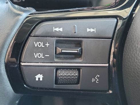 Used 2024 Honda CR-V EX-L image 8