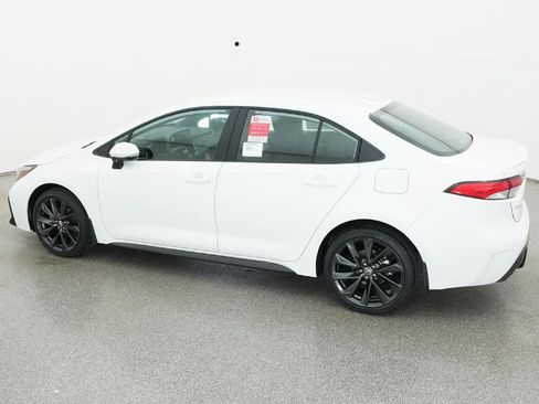 New 2026 Toyota Corolla SE image 17