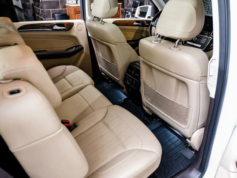 Used 2019 Mercedes-Benz GLS 450 4MATIC w/ Premium 1 Package image 39