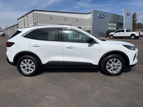 Certified 2024 Ford Escape Active image 10