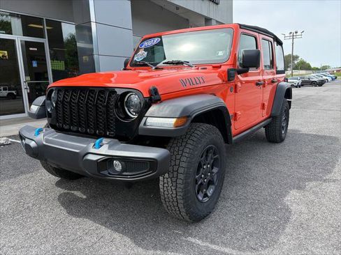Certified 2023 Jeep Wrangler Unlimited w/ Cold Weather Group AWD/4WD image 3