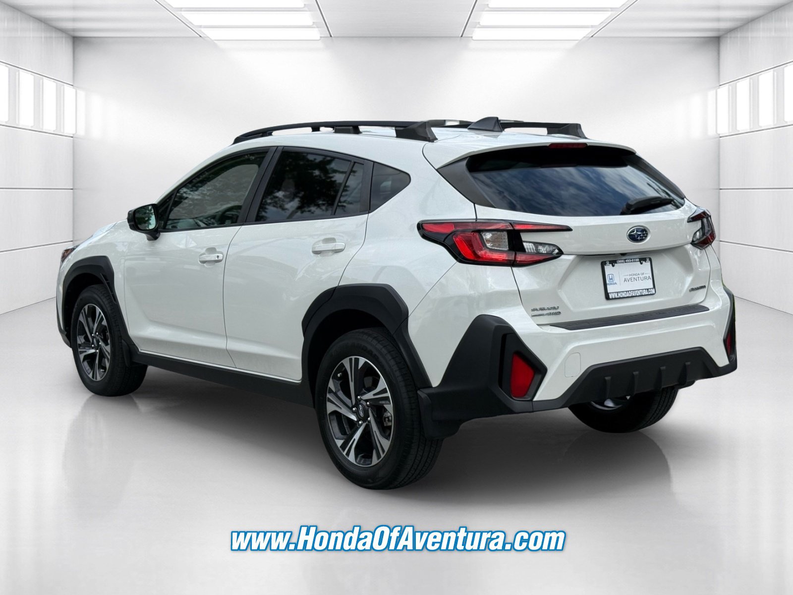 Used 2024 Subaru Crosstrek 2.0i Premium AWD/4WD image 4