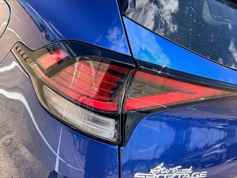 Certified 2025 Kia Sportage EX w/ Premium Package FWD image 30