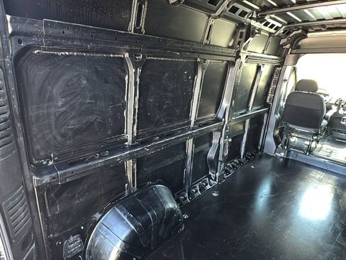 Used 2025 RAM ProMaster 2500 FWD image 15