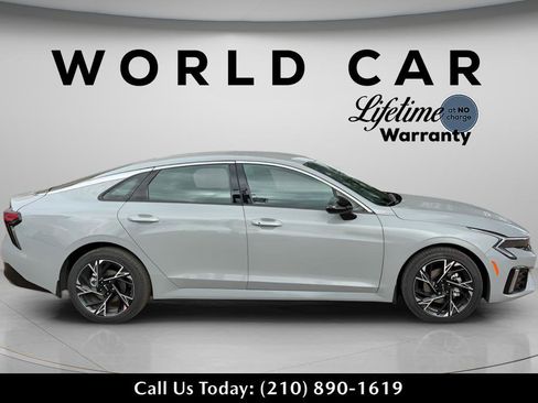 New 2026 Kia K5 GT-Line image 2