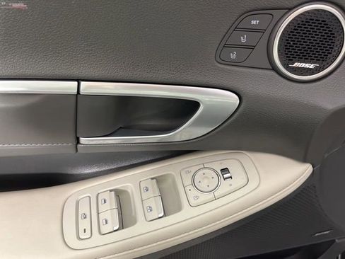 Used 2022 Hyundai Sonata Limited image 38