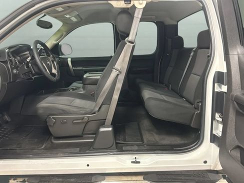 Used 2011 GMC Sierra 1500 SLE w/ Power Tech Package RWD image 25