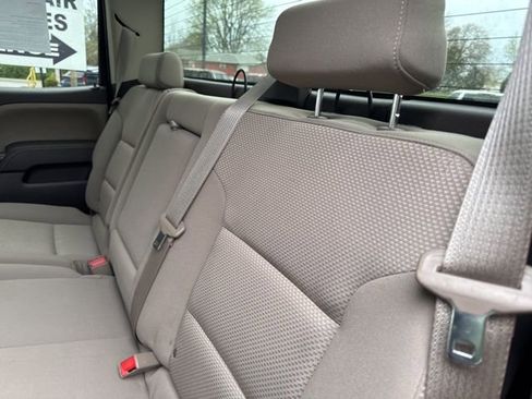 Used 2015 GMC Sierra 1500 SLE w/ SLE Value Package image 18