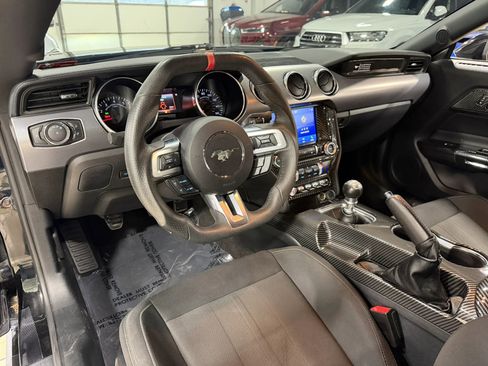 Used 2020 Ford Mustang GT RWD image 12