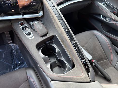 Used 2020 Chevrolet Corvette Stingray Premium Conv w/ 3LT Preferred Equipment Group image 26