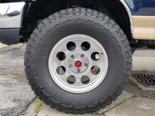 Used 1990 Ford Bronco AWD/4WD image 27