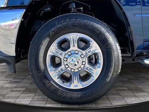 Used 2024 RAM 2500 Big Horn w/ Bed Utility Group image 10