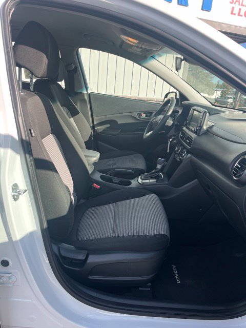 Used 2021 Hyundai Kona SE w/ Cargo Package FWD image 30