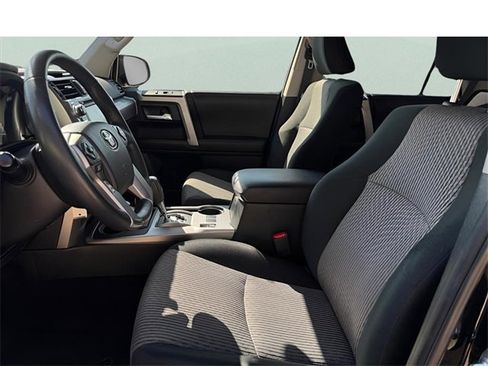 Used 2019 Toyota 4Runner SR5 image 12